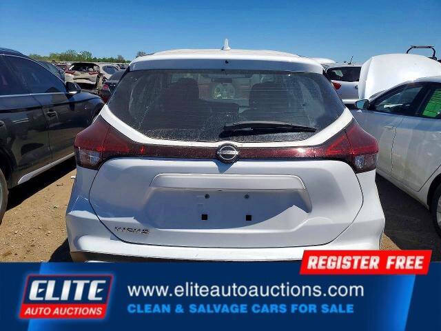 2023 Nissan Kicks S