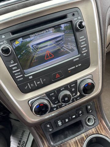 2013 GMC Acadia Denali