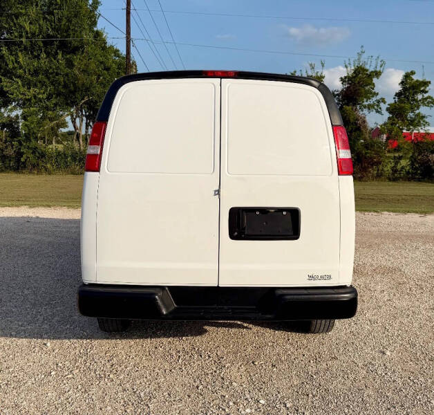 2021 Chevrolet Express 2500