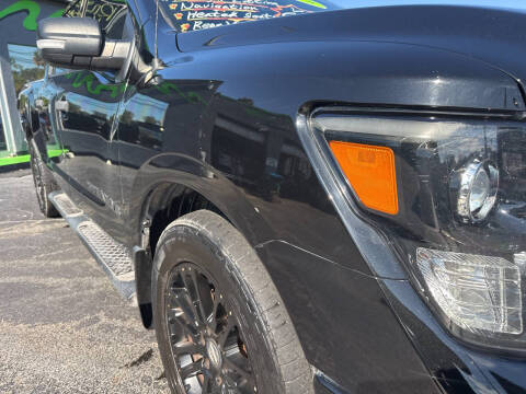 2018 Nissan Titan SV