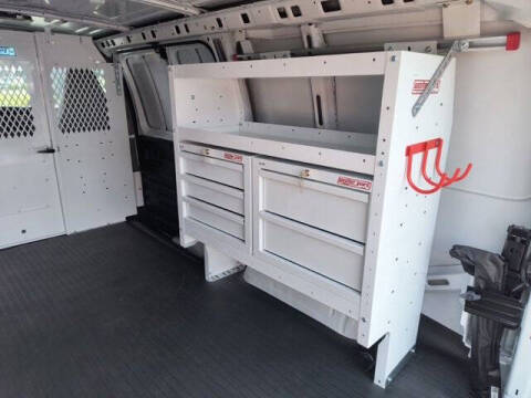 2025 Chevrolet Express 3500