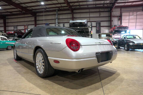 2004 Ford Thunderbird Deluxe