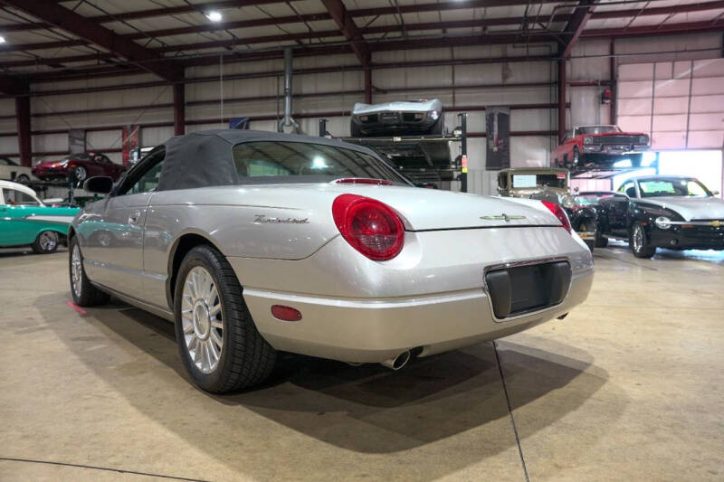 2004 Ford Thunderbird Deluxe