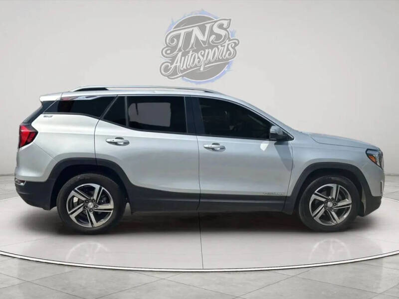 2021 GMC Terrain SLT
