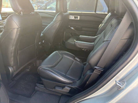 2022 Ford Explorer ST