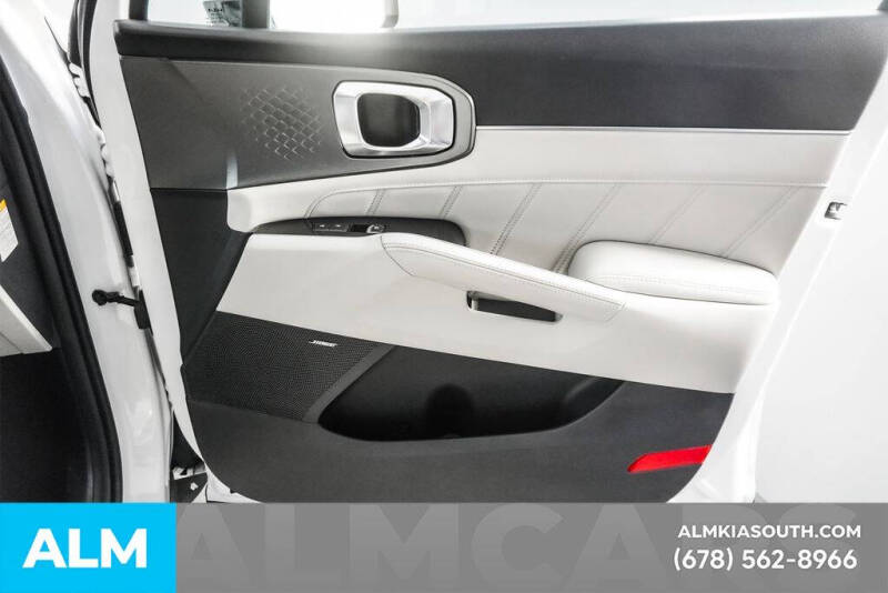 2023 Kia Sorento Plug-In Hybrid SX Prestige