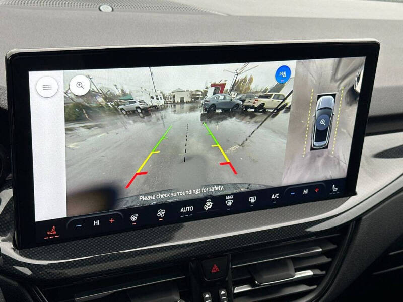 2024 Ford Escape ST-Line Elite