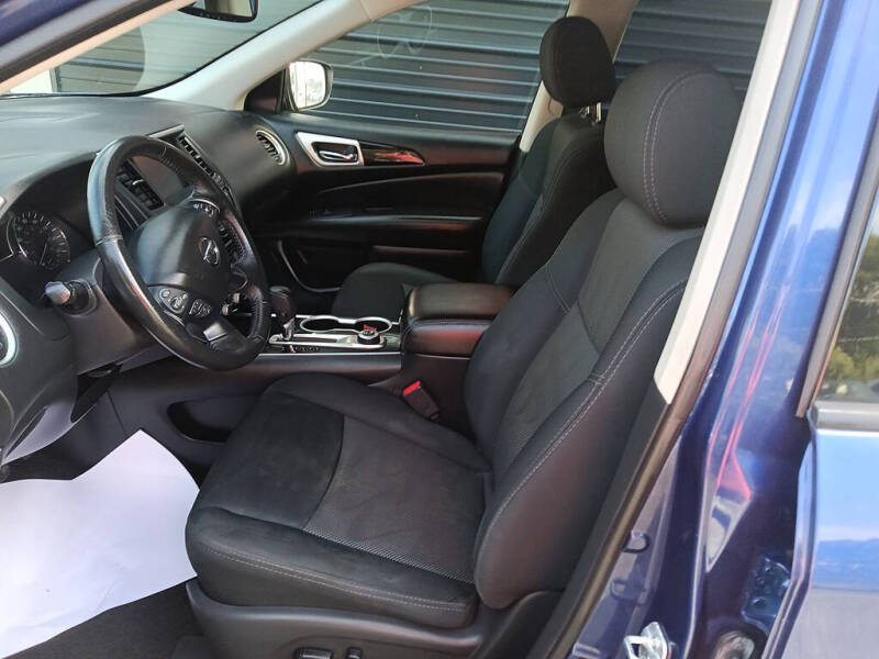 2018 Nissan Pathfinder