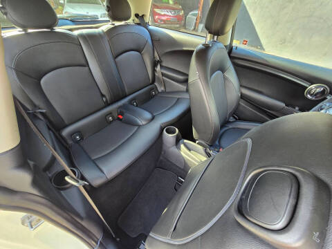 2015 MINI Hardtop 2 Door Cooper