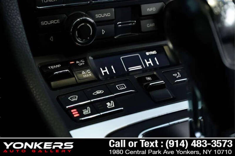 2016 Porsche Cayman Black Edition