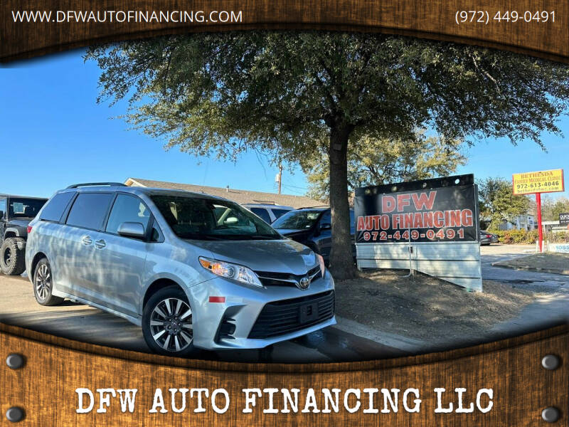 2020 Toyota Sienna for sale at Bad Credit Call Fadi in Dallas TX