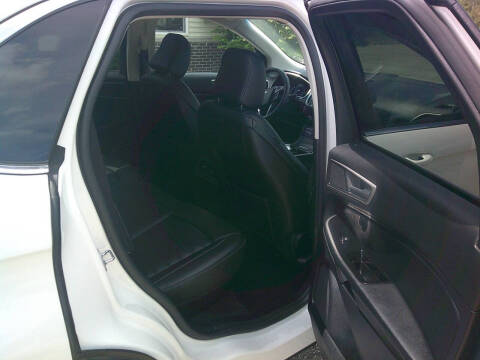 2020 Ford Edge SEL