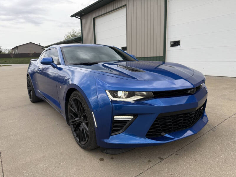 Used 2017 Chevrolet Camaro 2SS with VIN 1G1FH1R77H0148045 for sale in Des Moines, IA