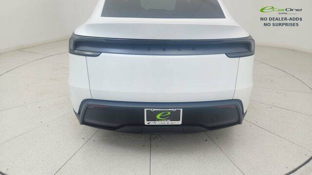 2026 Tesla Model Y Premium