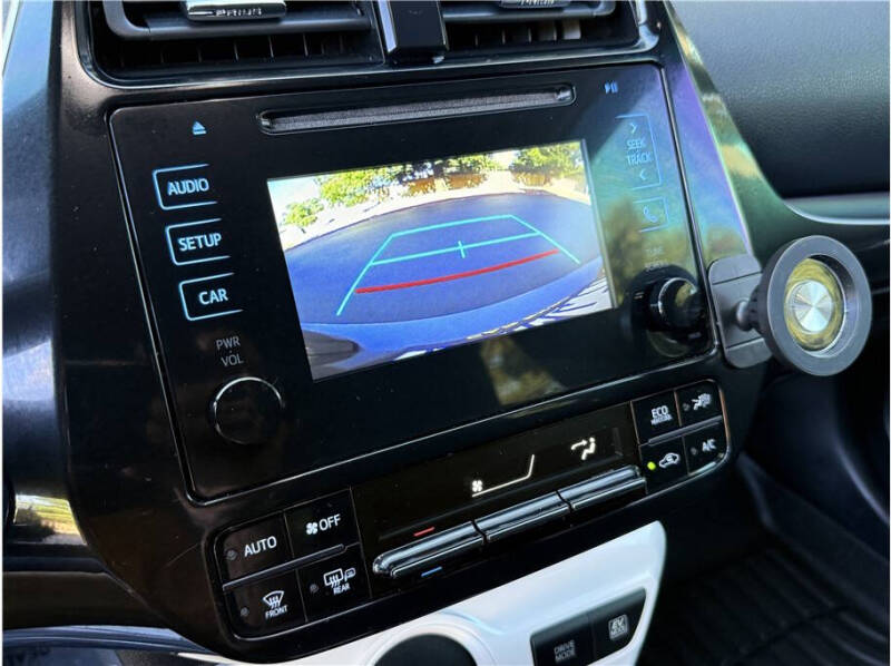 2016 Toyota Prius Two