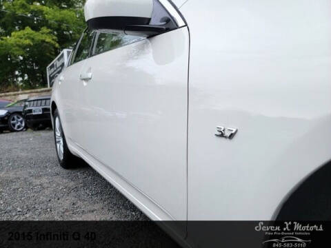 2015 Infiniti Q40