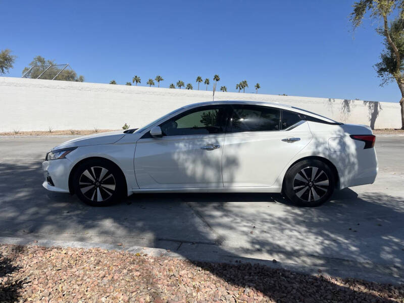 Used 2019 Nissan Altima SV with VIN 1N4BL4DV2KC127269 for sale in Phoenix, AZ