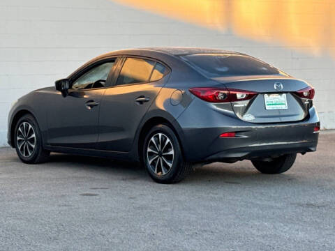 2015 Mazda MAZDA3 i Sport