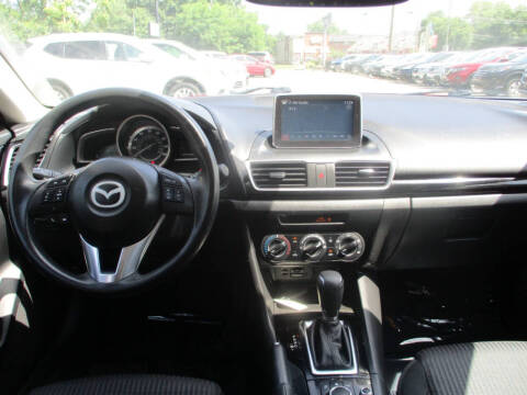 2016 Mazda MAZDA3 i Sport