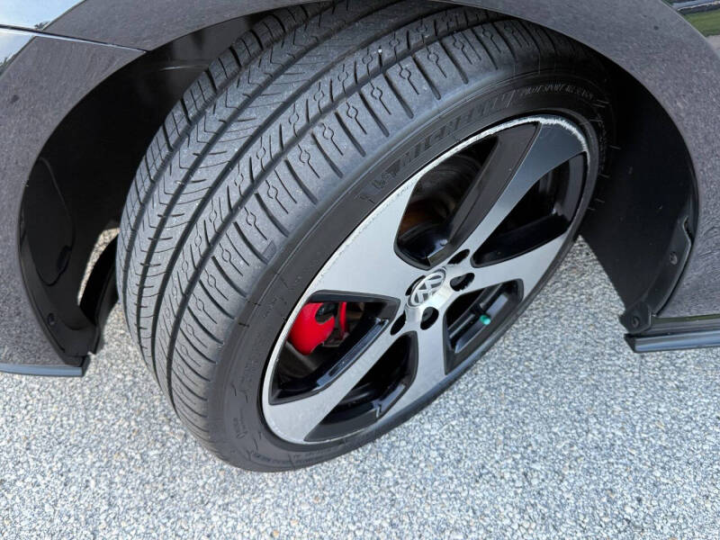 2015 Volkswagen Golf GTI S
