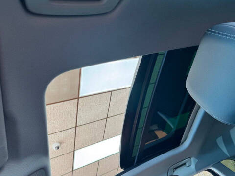 2021 Audi e-tron quattro Premium