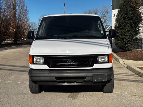 2004 Ford E-Series E-350 SD