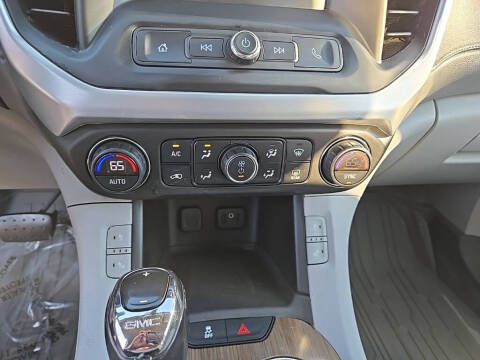 2019 GMC Acadia SLE-2