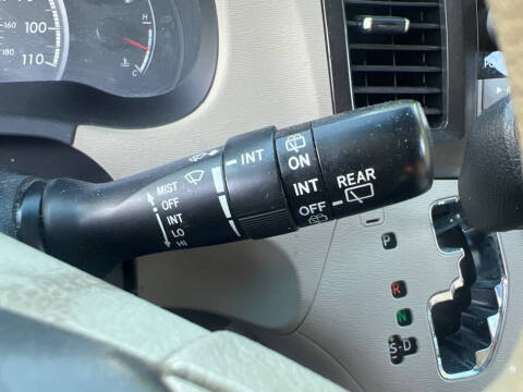 2012 Toyota Sienna