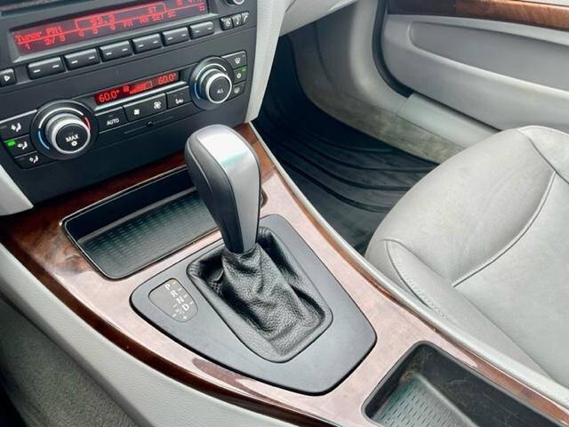 2011 BMW 3 Series 328i