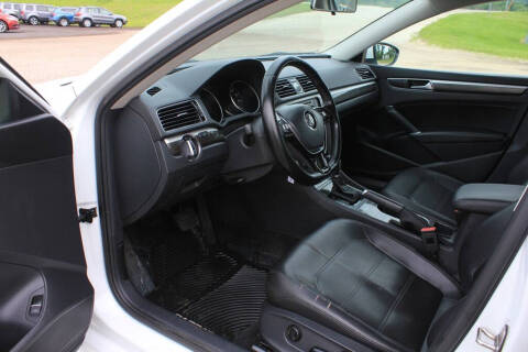 2016 Volkswagen Passat