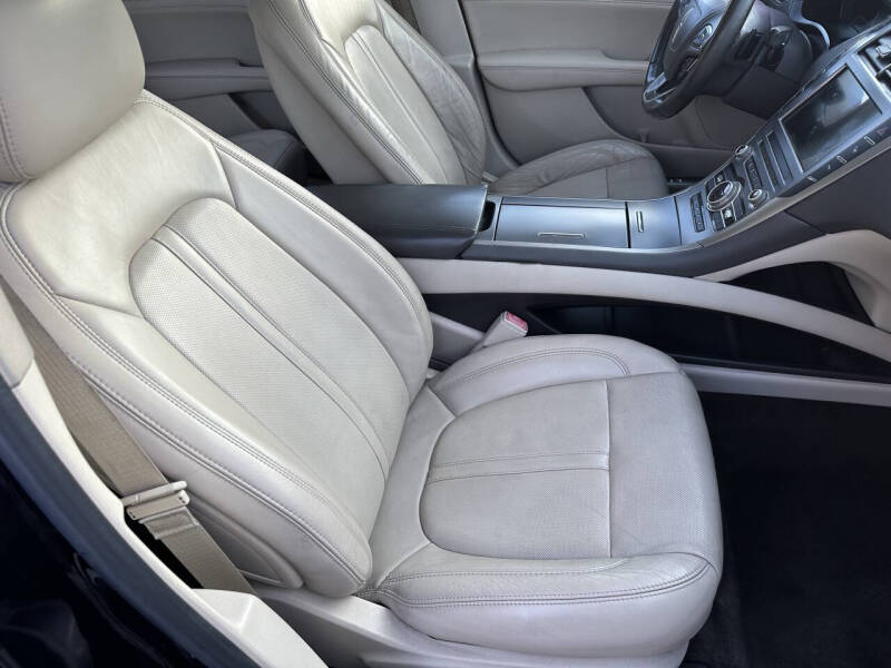 2017 Lincoln MKZ Reserve