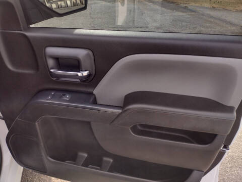 2018 Chevrolet Silverado 1500 Custom