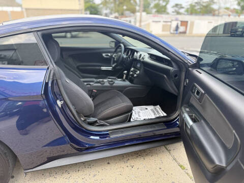 2019 Ford Mustang EcoBoost