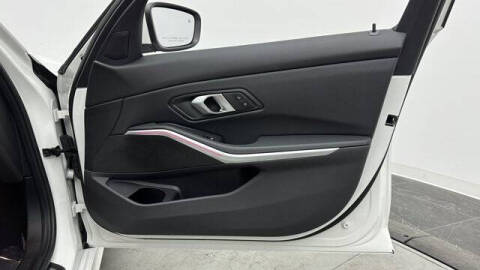 2025 BMW 3 Series 330i