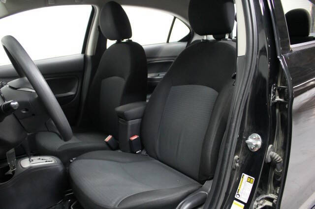 2023 Mitsubishi Mirage G4 ES