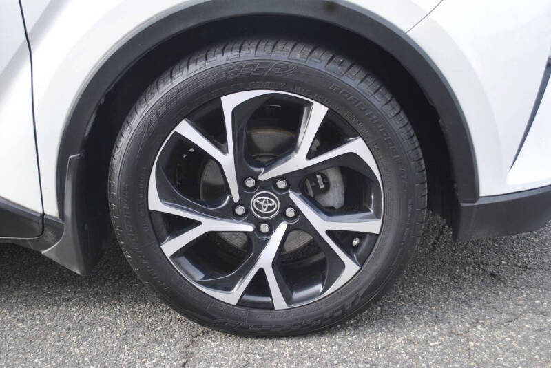 2018 Toyota C-HR XLE