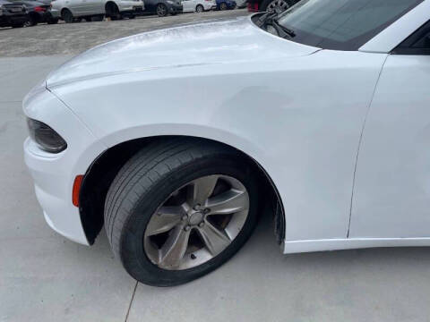 2017 Dodge Charger SXT