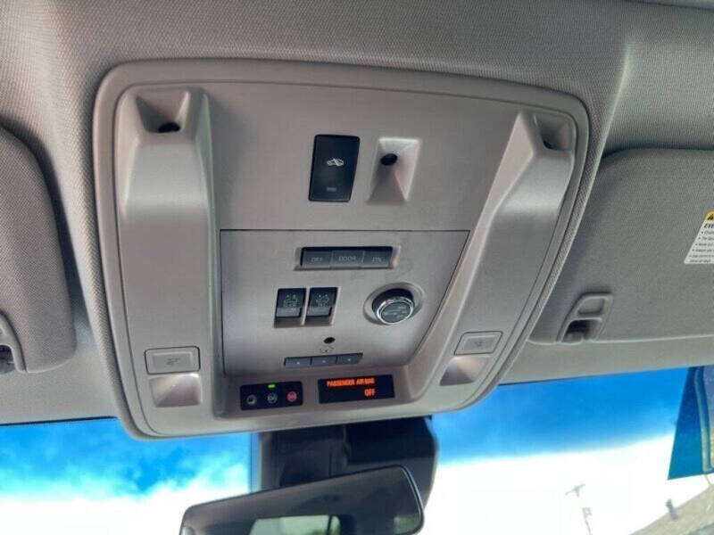 2017 Cadillac Escalade Premium Luxury