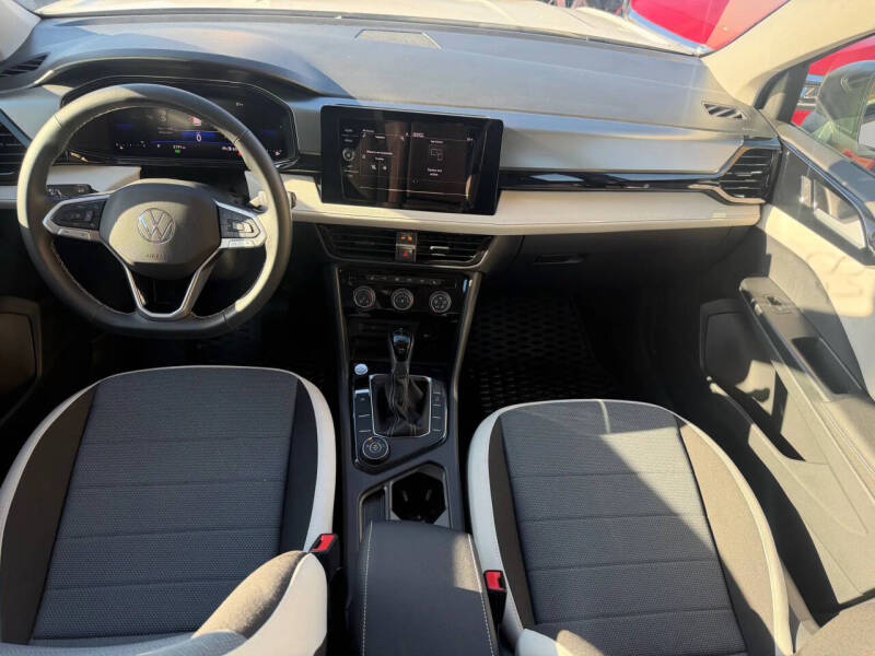 2025 Volkswagen Taos S 4Motion