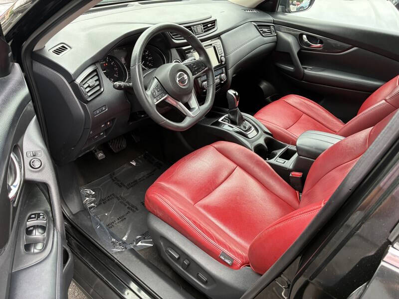 2018 Nissan Rogue SV
