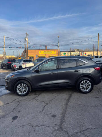 2020 Ford Escape SE