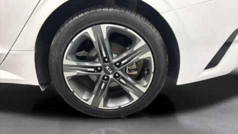 2021 Kia K5 EX