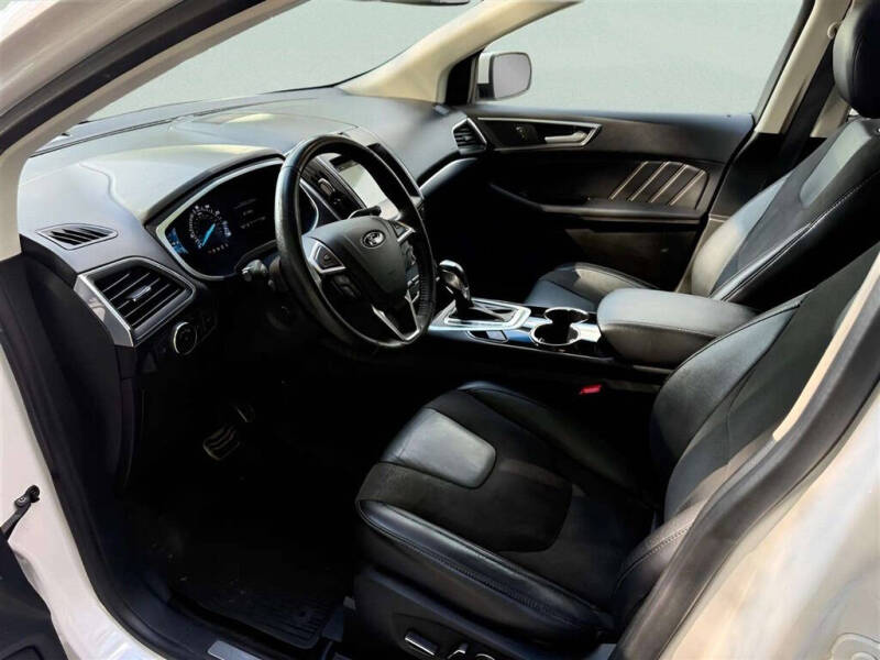 2018 Ford Edge Sport