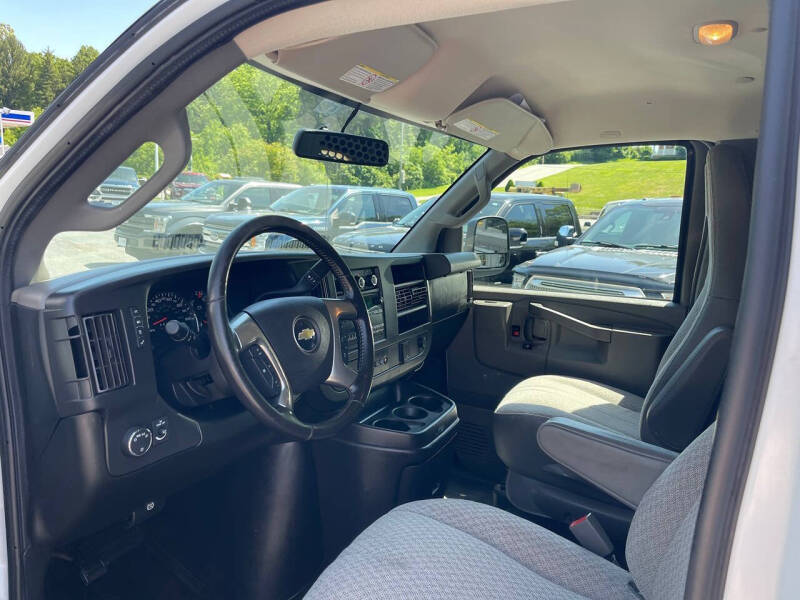 2018 Chevrolet Express 2500