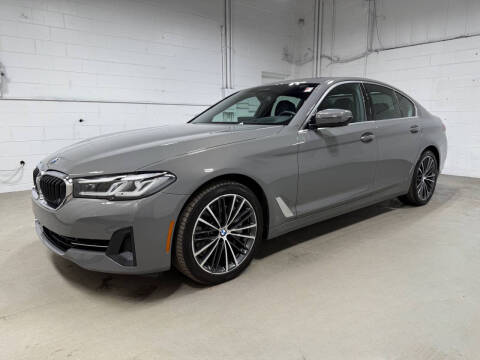 2022 BMW 5 Series for sale at Champagne Motor Car Company in Willimantic CT