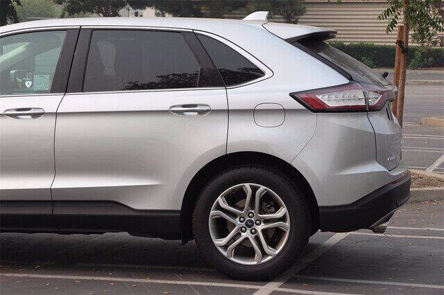 2018 Ford Edge Titanium