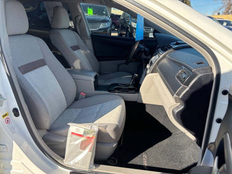 2012 Toyota Camry LE