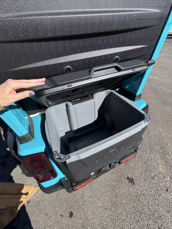 2025 Evolution D-Max XT4