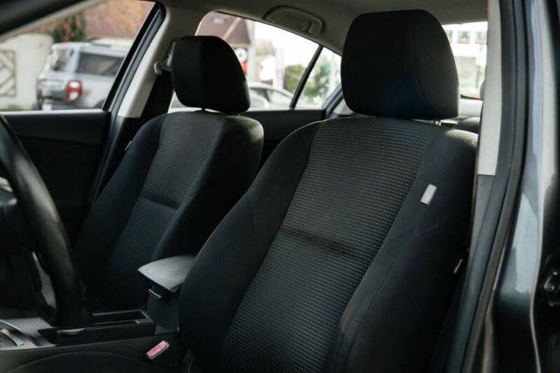 2012 Mazda MAZDA3 i Touring