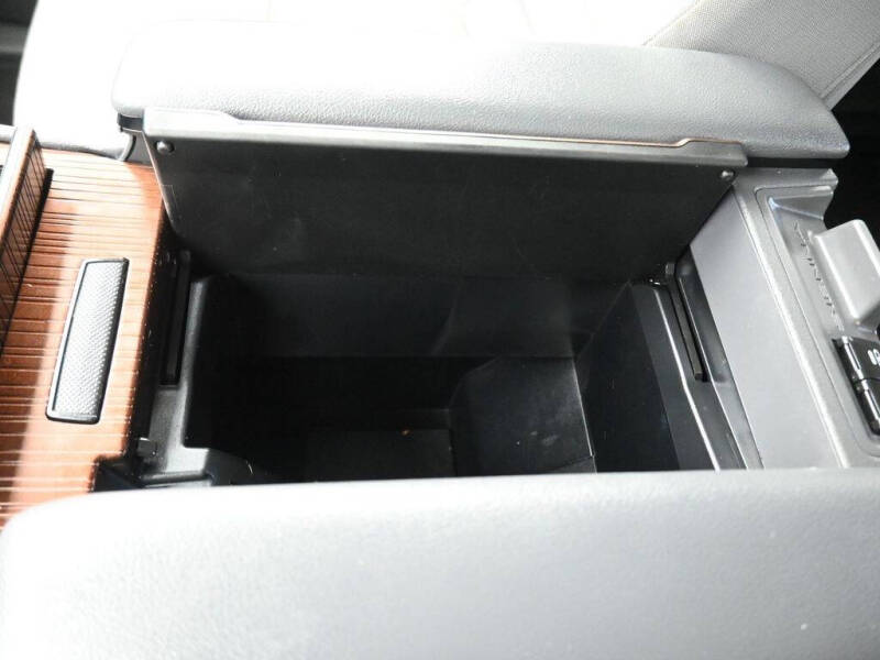 2021 Toyota Sienna LE 8-Passenger